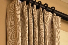 D-068 Bow Tie Pleat